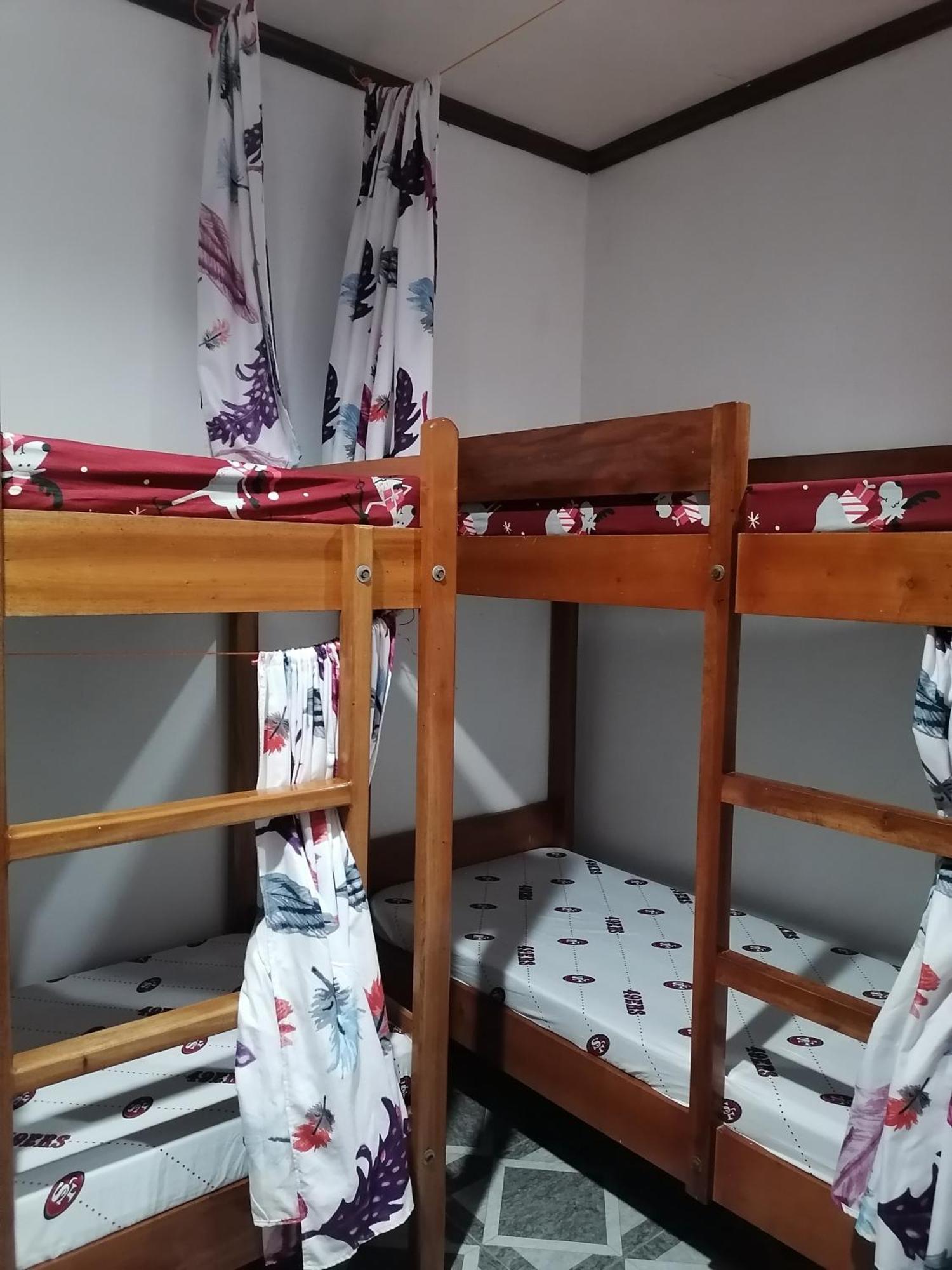 מואלבואל Pacifico Seaside Lodge מראה חיצוני תמונה