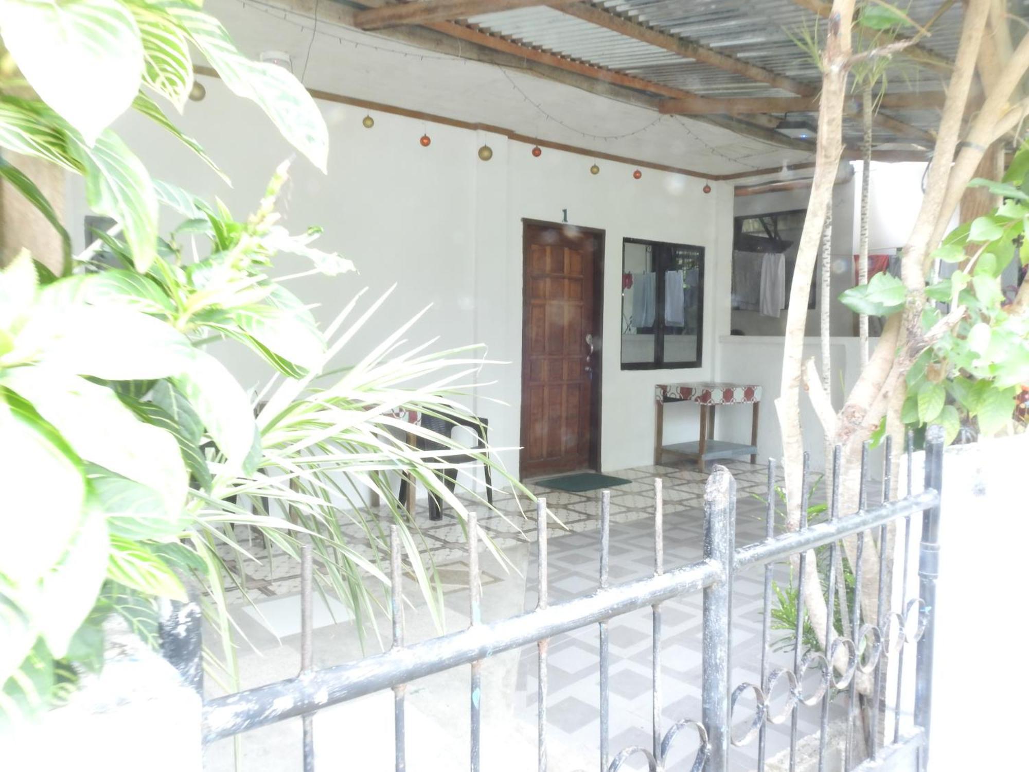 מואלבואל Pacifico Seaside Lodge מראה חיצוני תמונה